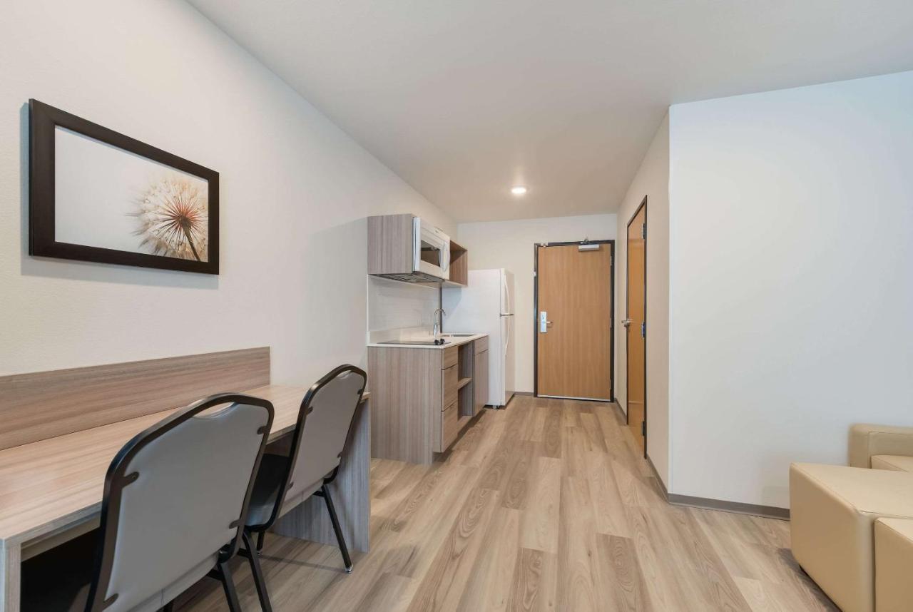Woodspring Suites Meridian Luaran gambar
