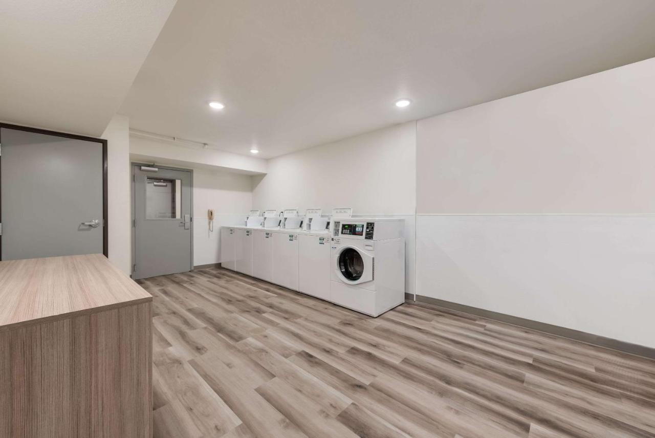 Woodspring Suites Meridian Luaran gambar
